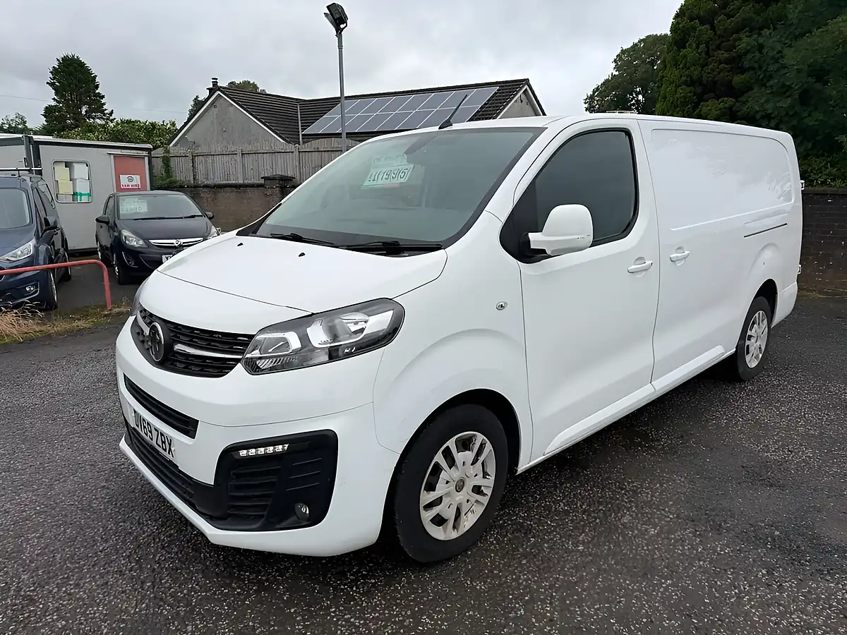 Used 2019 Vauxhall Vivaro Sportive White - Interior and Exterior details 9