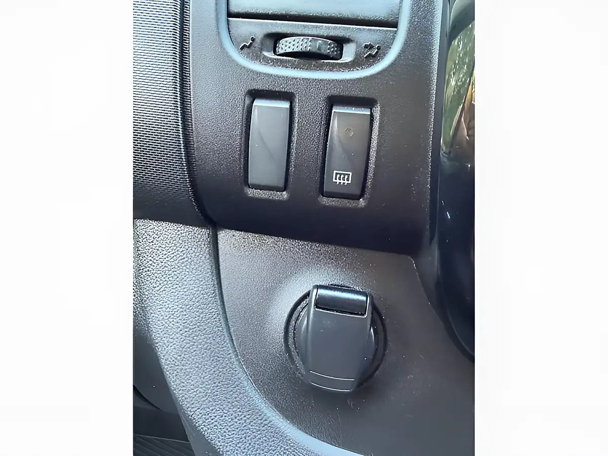 Used 2019 Vauxhall Vivaro Sportive White - Interior and Exterior details 17