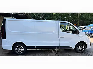 Used 2019 Vauxhall Vivaro Sportive White - Interior and Exterior details 7