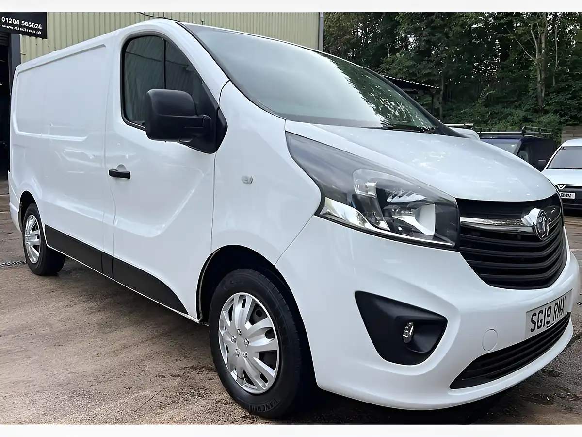 Used 2019 Vauxhall Vivaro Sportive White - Interior and Exterior details 5