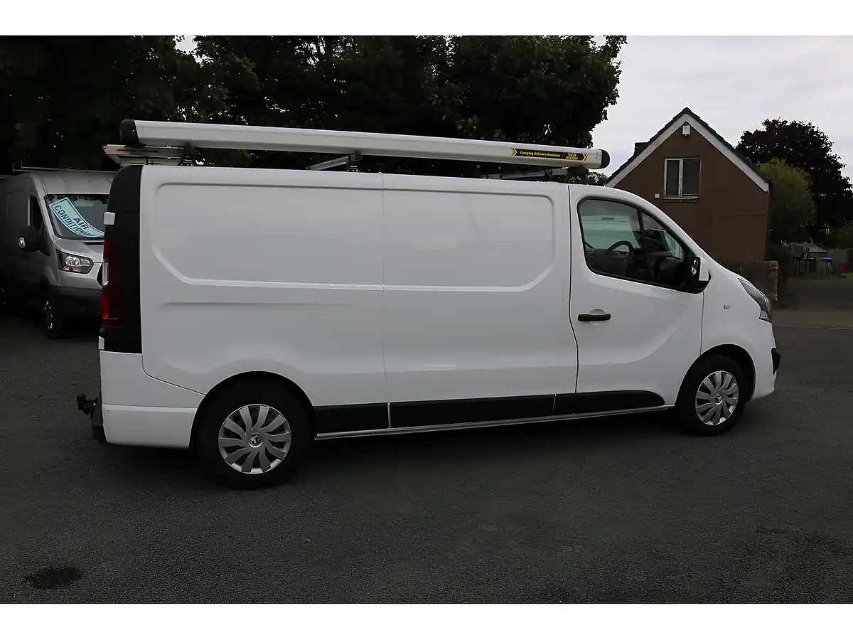 Used 2019 Vauxhall Vivaro Sportive White - Interior and Exterior details 10