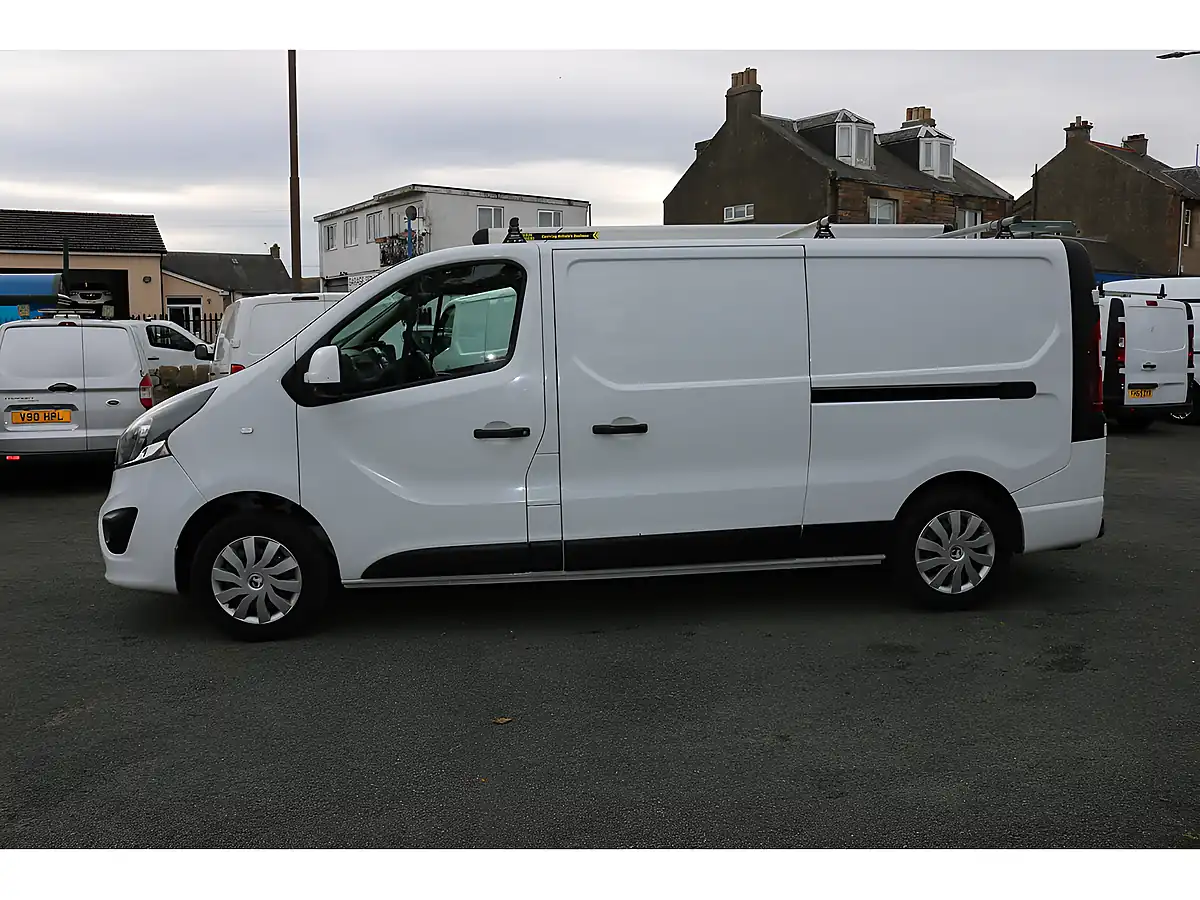Used 2019 Vauxhall Vivaro Sportive White - Interior and Exterior details 4