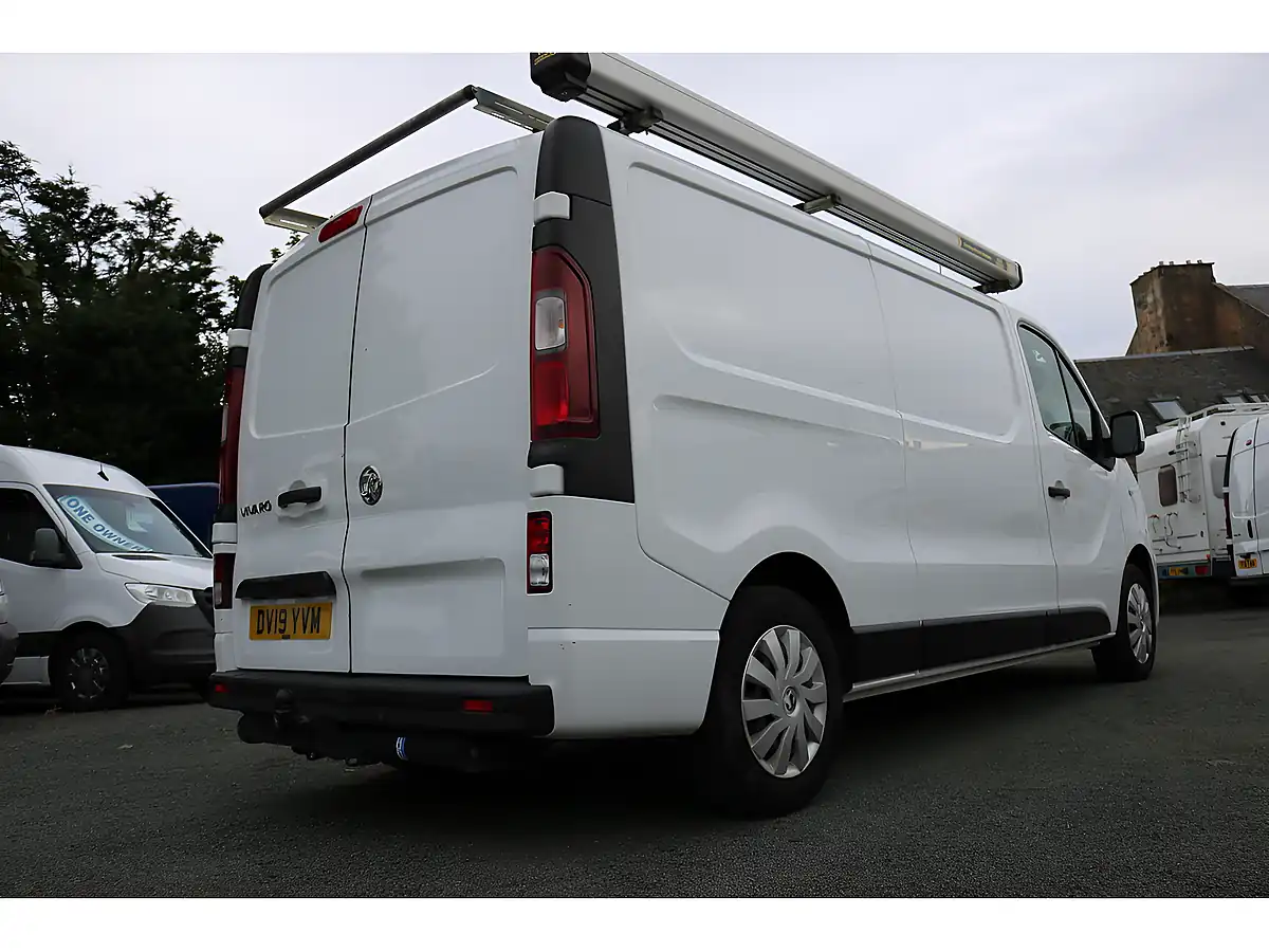 Used 2019 Vauxhall Vivaro Sportive White - Interior and Exterior details 9