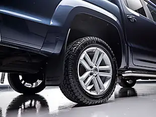 Used 2019 Volkswagen Amarok Highline Blue - Interior and Exterior details 9