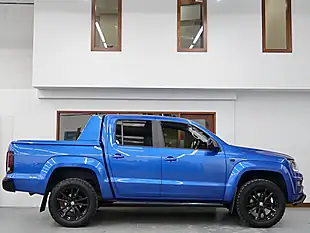 Used 2019 Volkswagen Amarok Highline Blue - Interior and Exterior details 10