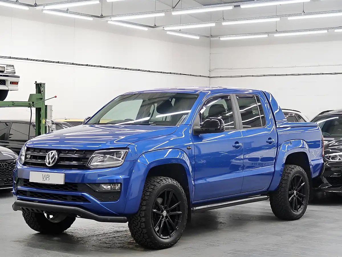 Used 2019 Volkswagen Amarok Highline Blue - Interior and Exterior details 6