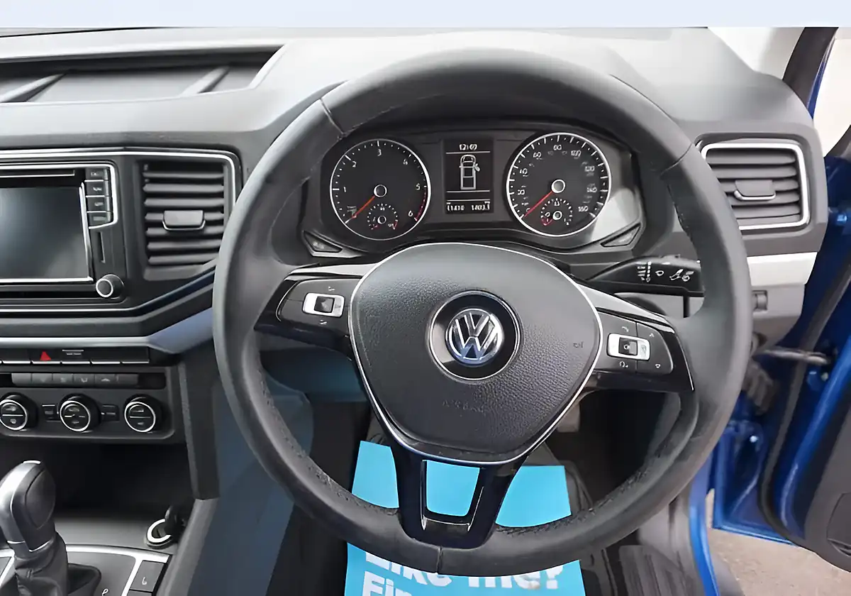 Used 2019 Volkswagen Amarok Highline Blue - Interior and Exterior details 15