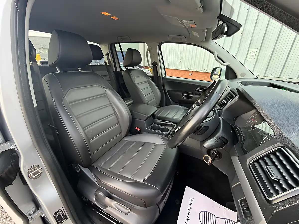 Used 2019 Volkswagen Amarok Highline Silver - Interior and Exterior details 13