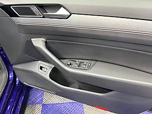 Used 2019 Volkswagen Arteon R-Line Atlantic Blue Metallic - Interior and Exterior details 13