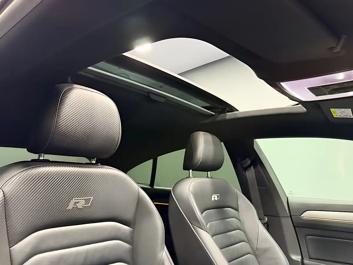 Used 2019 Volkswagen Arteon R-Line Atlantic Blue Metallic - Interior and Exterior details 14