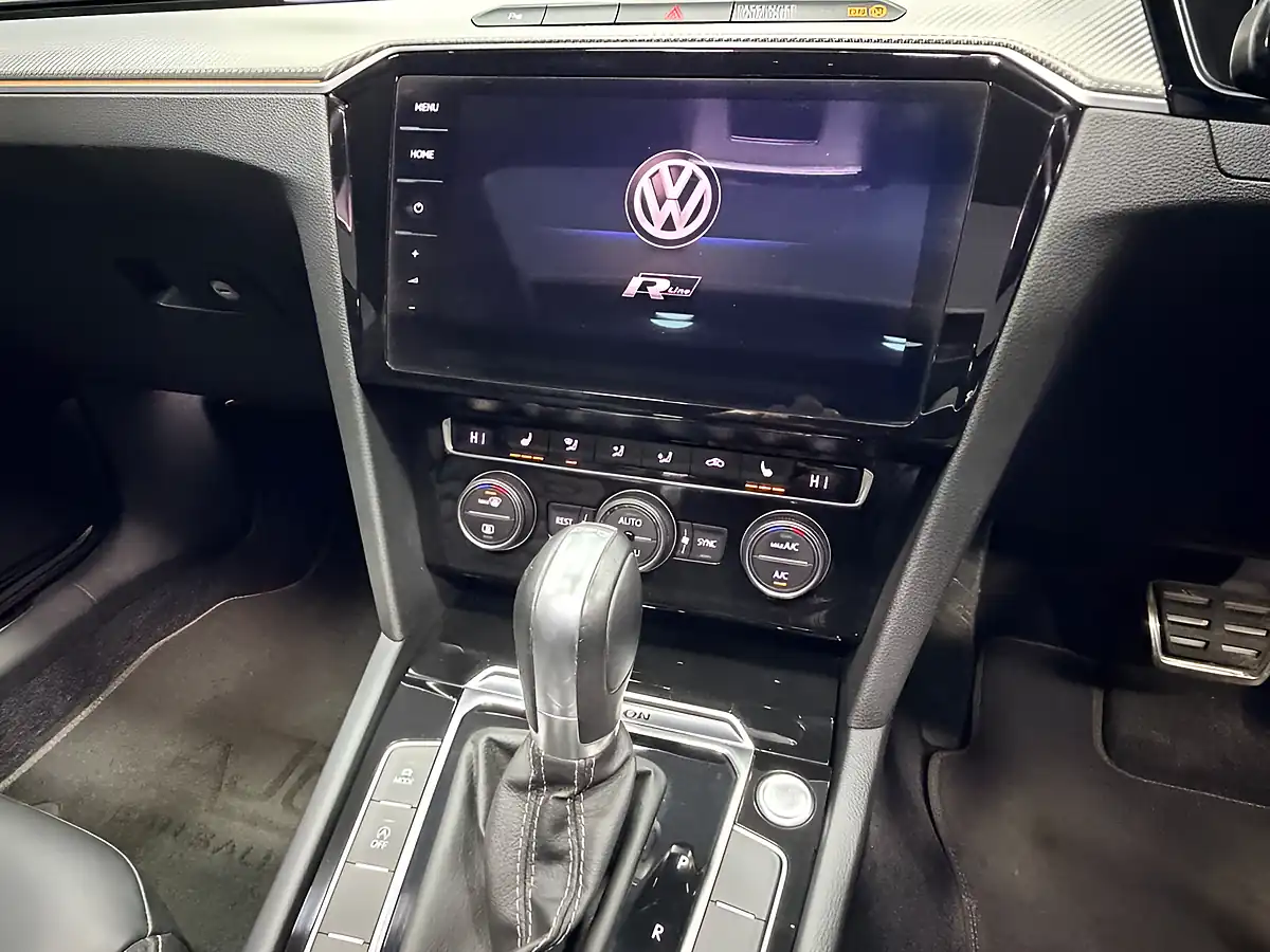 Used 2019 Volkswagen Arteon R-Line Atlantic Blue Metallic - Interior and Exterior details 15