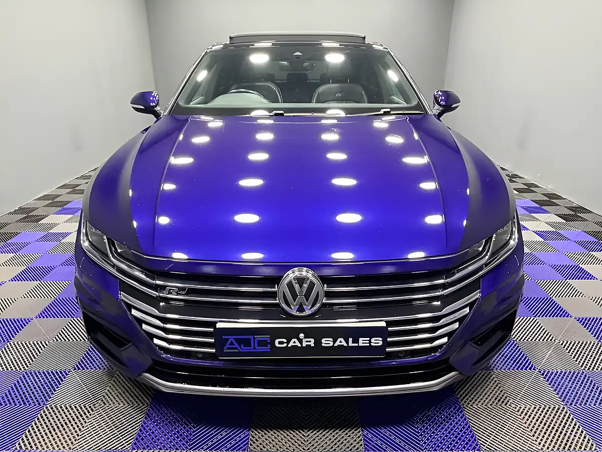Used 2019 Volkswagen Arteon R-Line Atlantic Blue Metallic - Interior and Exterior details 5