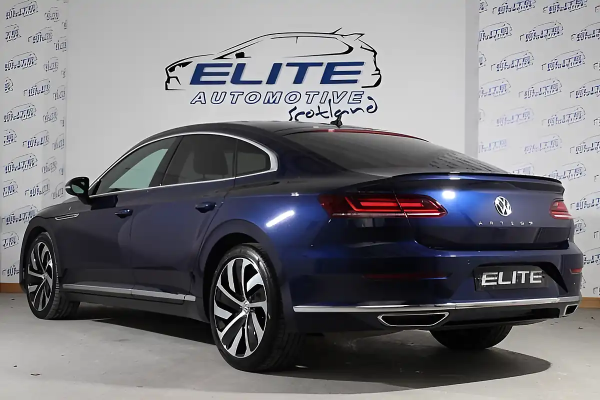 Used 2019 Volkswagen Arteon R-Line Fastback Blue - Interior and Exterior details 6