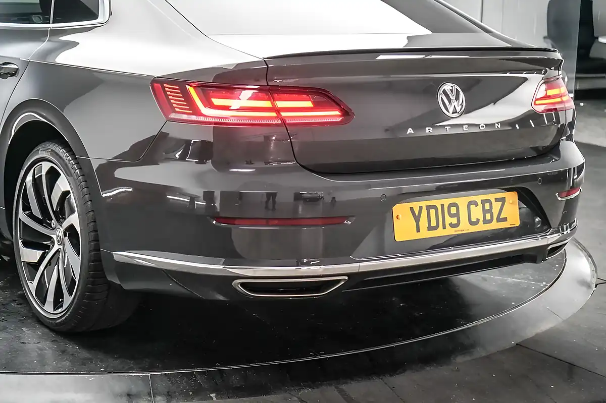 Used 2019 Volkswagen Arteon R-Line Grey - Interior and Exterior details 12