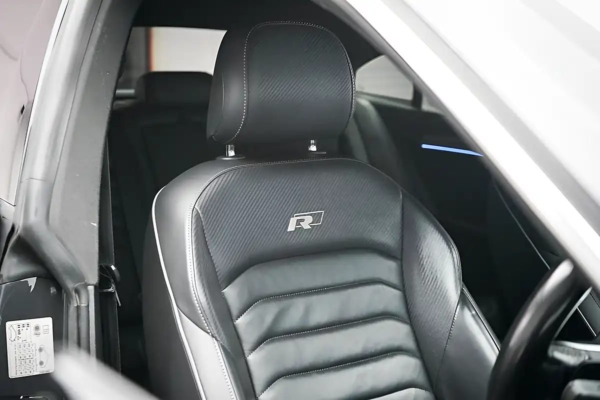 Used 2019 Volkswagen Arteon R-Line Grey - Interior and Exterior details 15