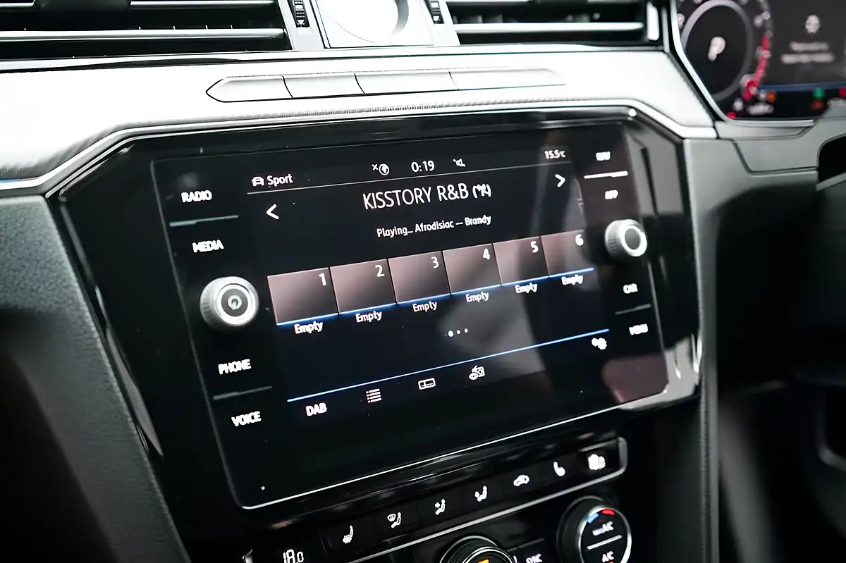 Used 2019 Volkswagen Arteon R-Line Grey - Interior and Exterior details 18