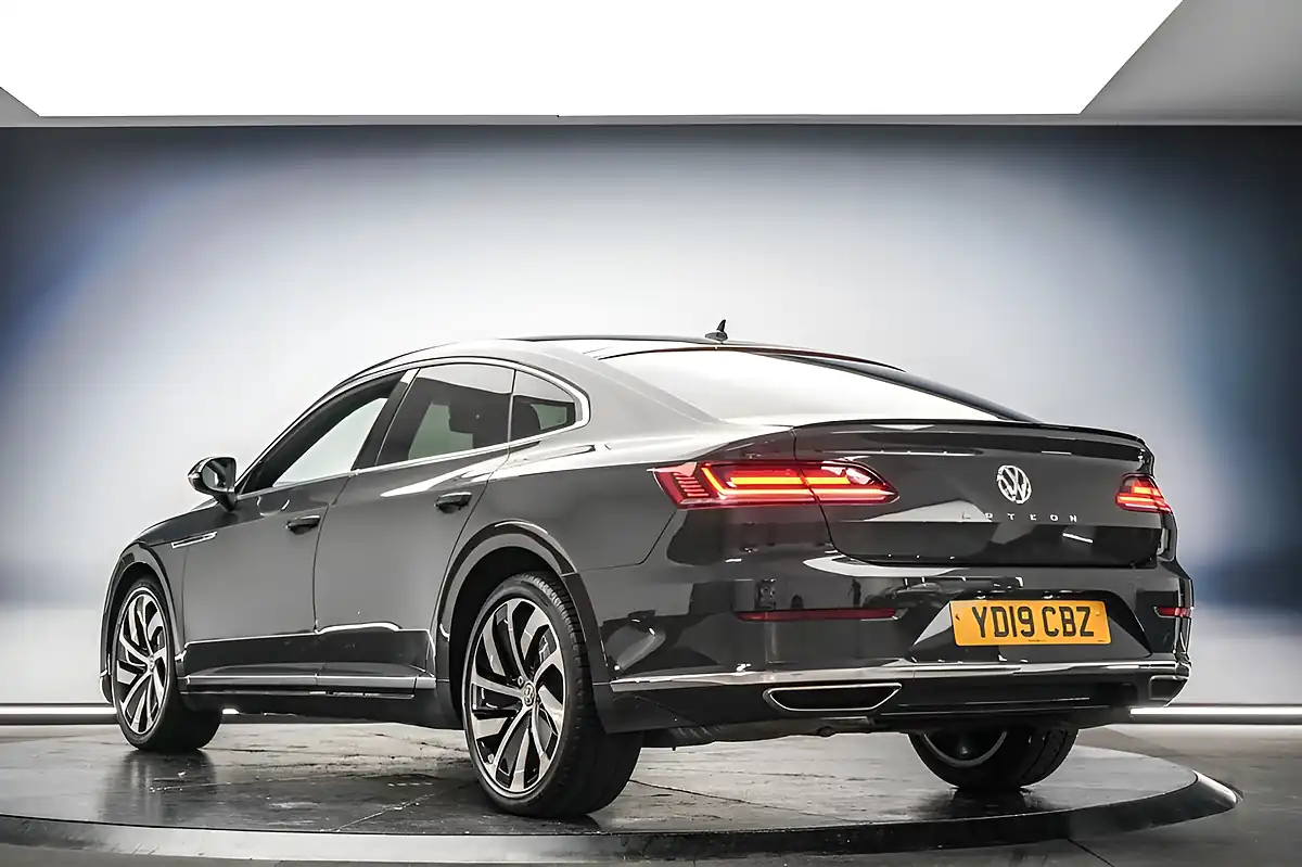 Used 2019 Volkswagen Arteon R-Line Grey - Interior and Exterior details 7