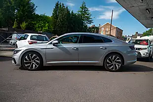 Used 2019 Volkswagen Arteon R-Line Pyrite Silver - Interior and Exterior details 5