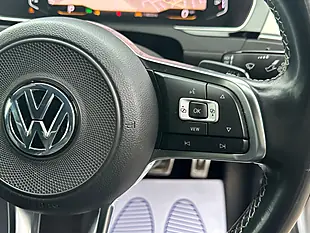 Used 2019 Volkswagen Arteon R-Line Silver - Interior and Exterior details 4