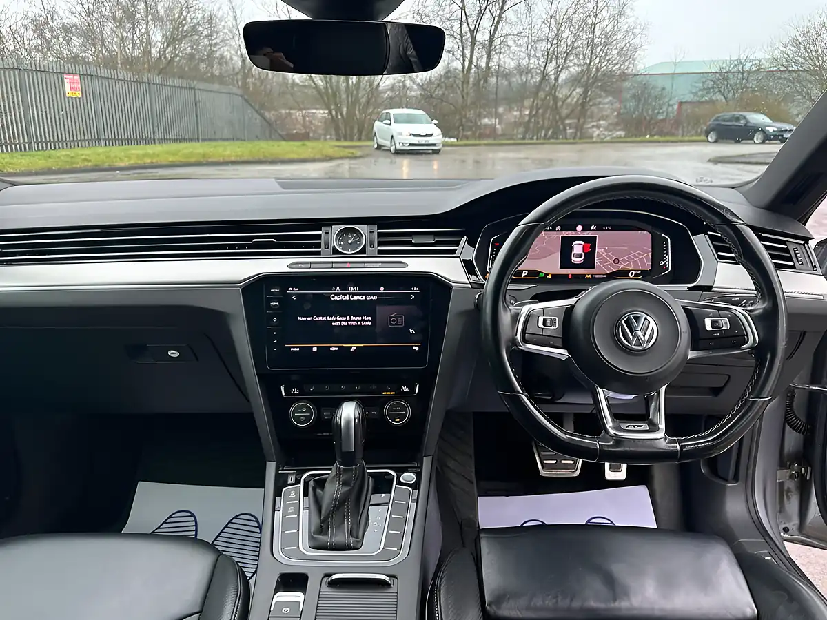 Used 2019 Volkswagen Arteon R-Line Silver - Interior and Exterior details 8