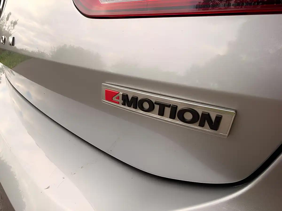 Used 2019 Volkswagen Arteon R-Line Silver - Interior and Exterior details 20