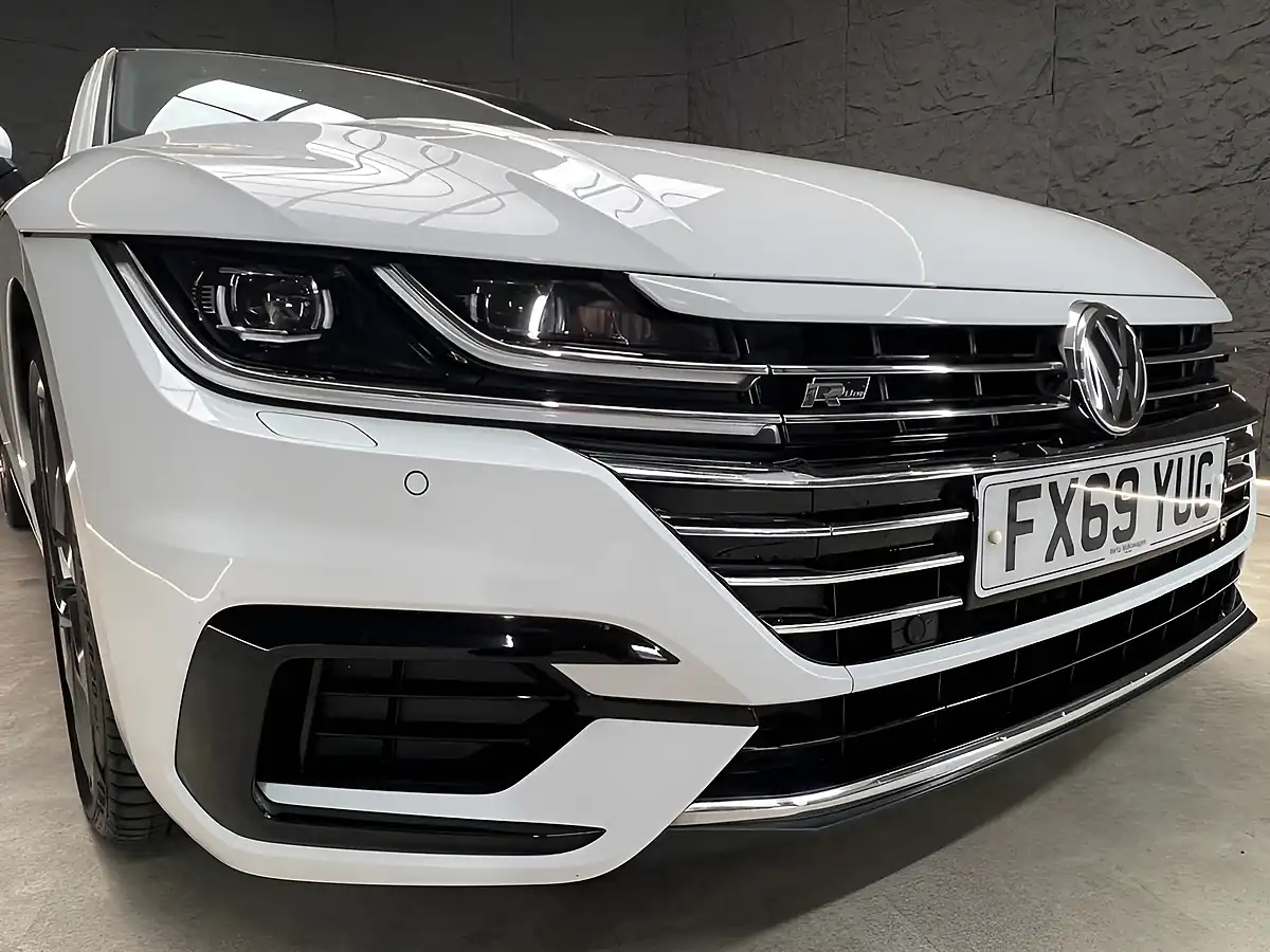 Used 2019 Volkswagen Arteon R-Line White - Interior and Exterior details 19