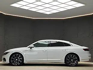 Used 2019 Volkswagen Arteon R-Line White - Interior and Exterior details 8