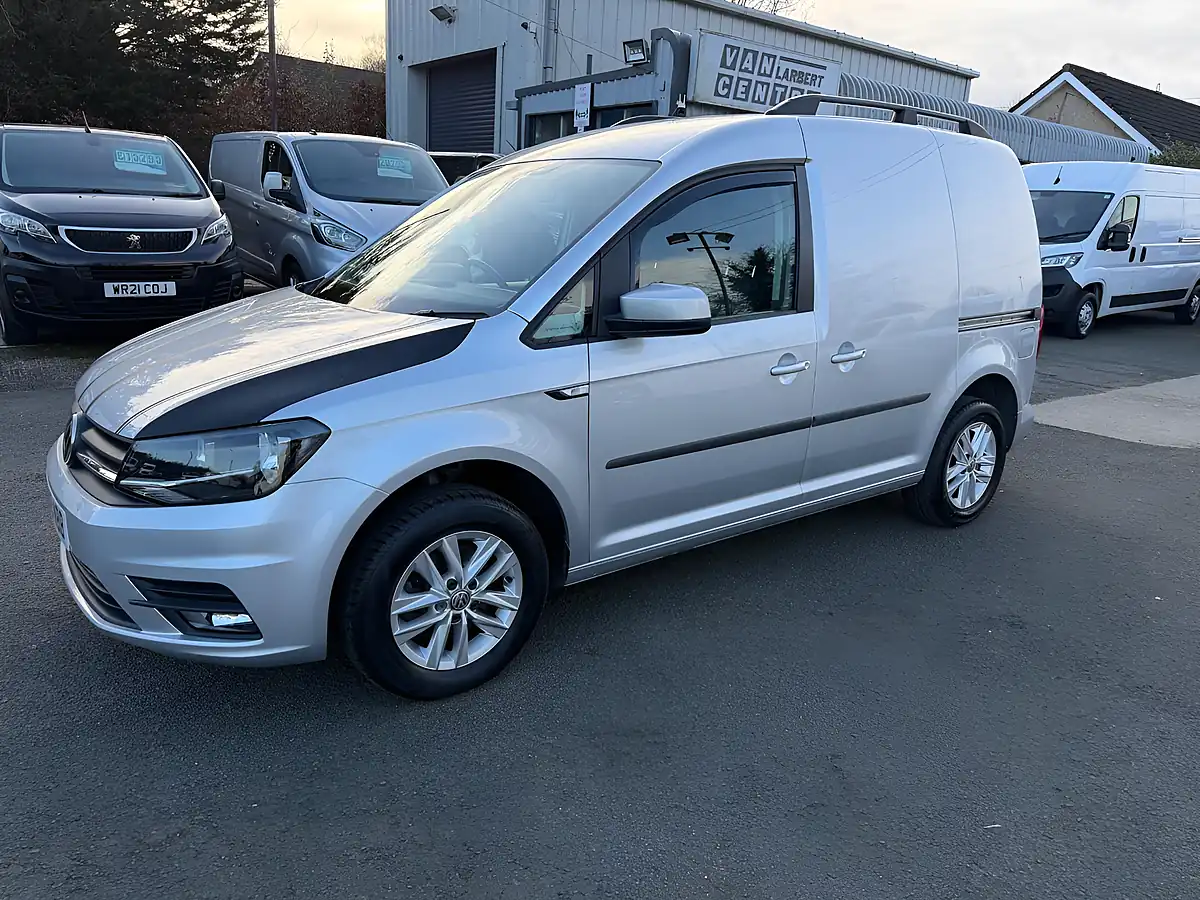 Used 2019 Volkswagen Caddy C20 Highline Silver - Interior and Exterior details 20