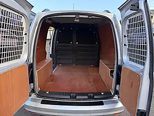 Used 2019 Volkswagen Caddy C20 Highline Silver - Interior and Exterior details 7