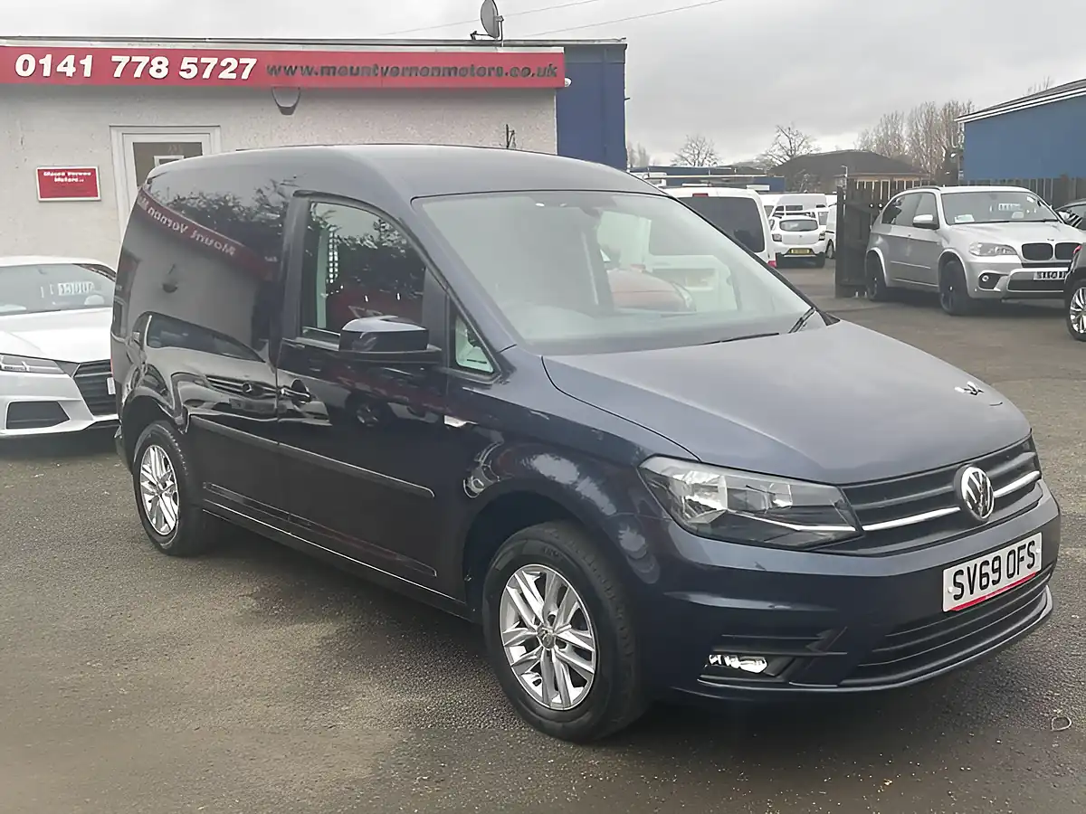 Used 2019 Volkswagen Caddy C20 Highline Swb Blue - Interior and Exterior details 9