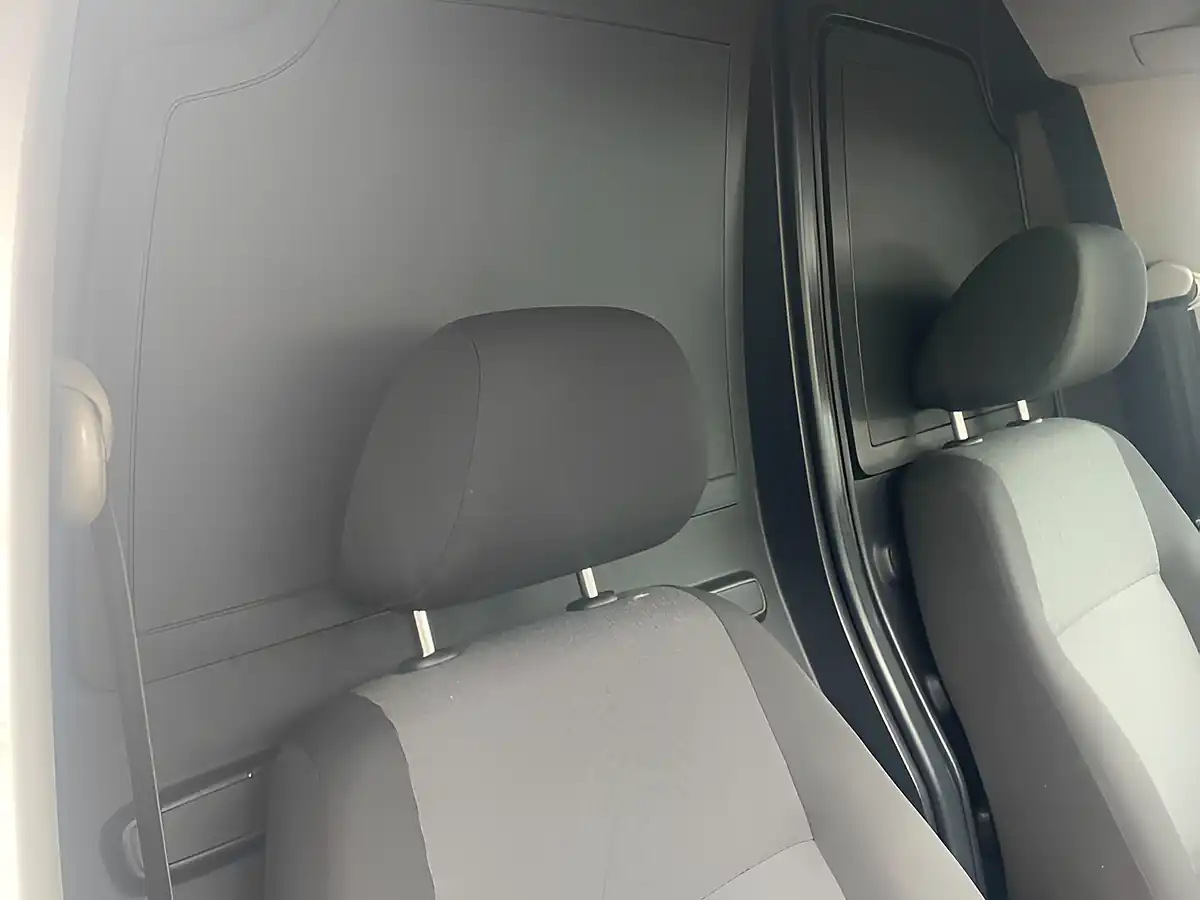 Used 2019 Volkswagen Caddy C20 Startline Swb White - Interior and Exterior details 14