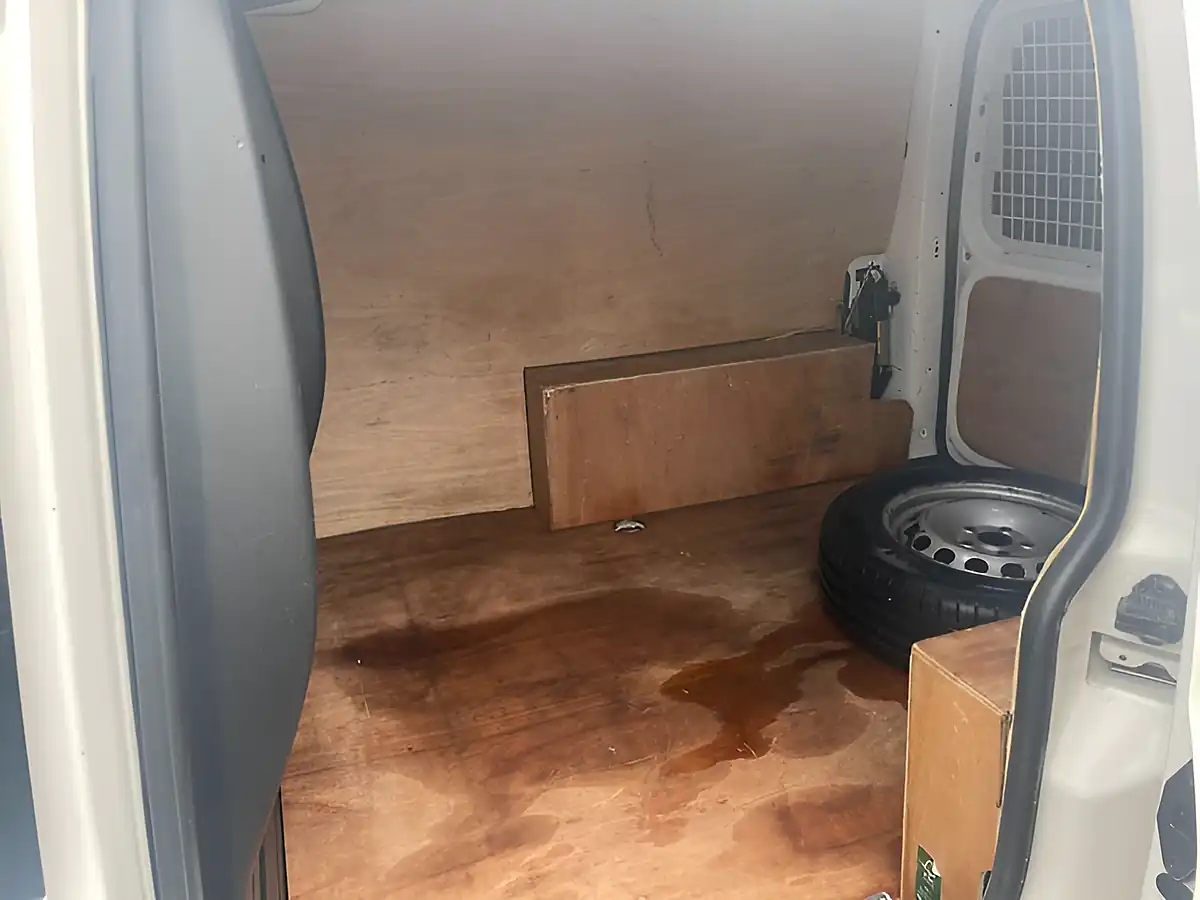 Used 2019 Volkswagen Caddy C20 Startline Swb White - Interior and Exterior details 16