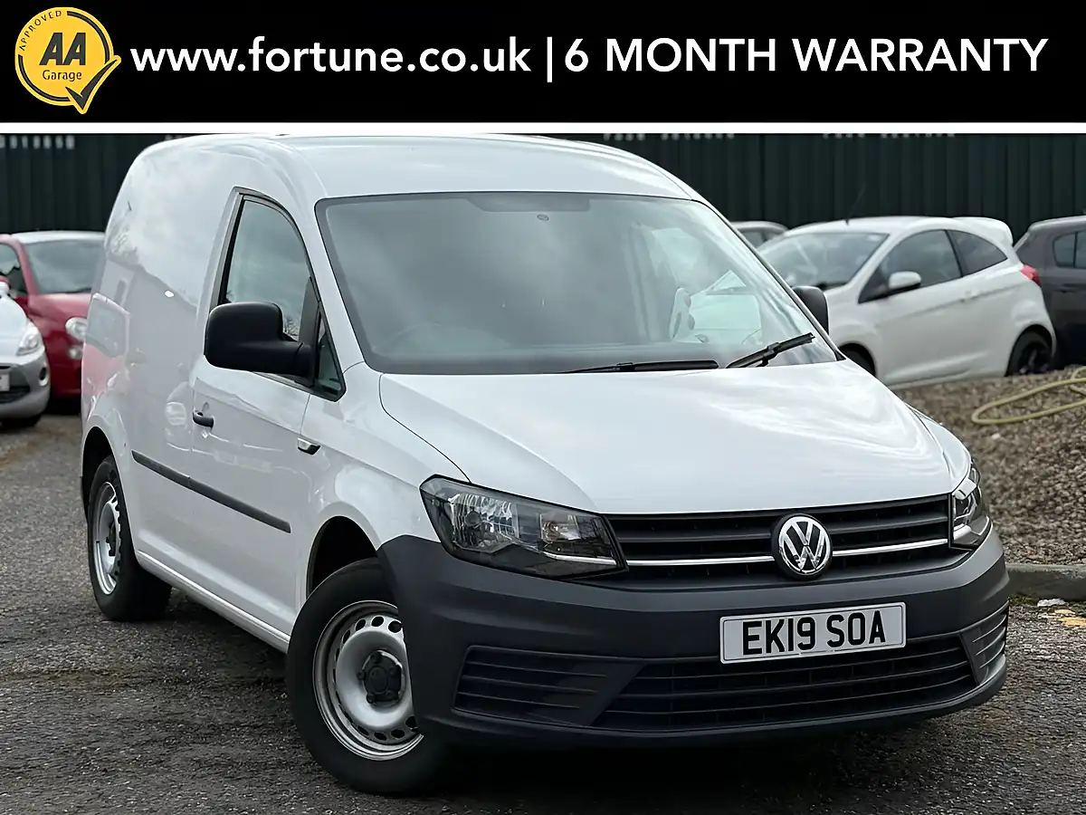 Used 2019 Volkswagen Caddy C20 Startline White - Front View