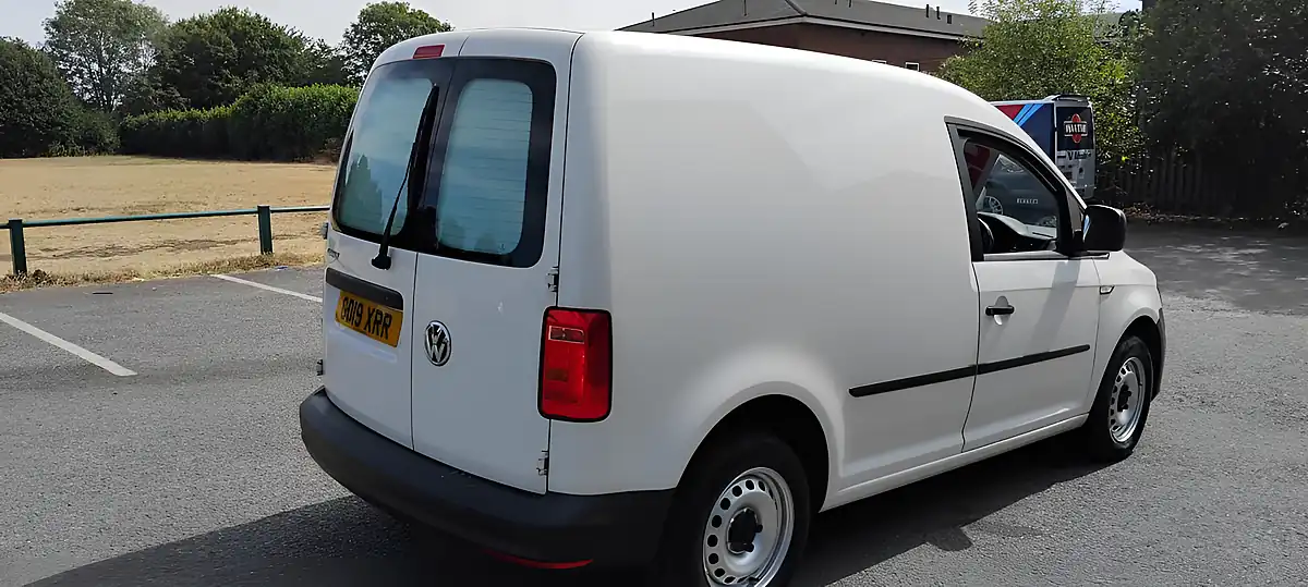 Used 2019 Volkswagen Caddy C20 Startline White - Interior and Exterior details 3