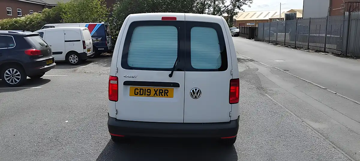 Used 2019 Volkswagen Caddy C20 Startline White - Interior and Exterior details 4