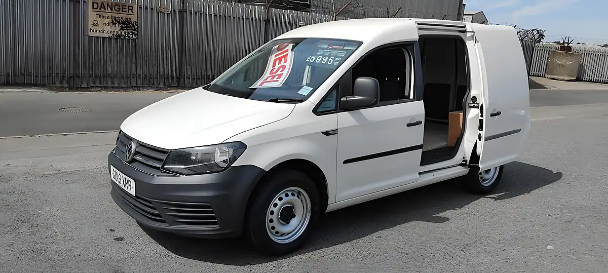 Used 2019 Volkswagen Caddy C20 Startline White - Interior and Exterior details 6