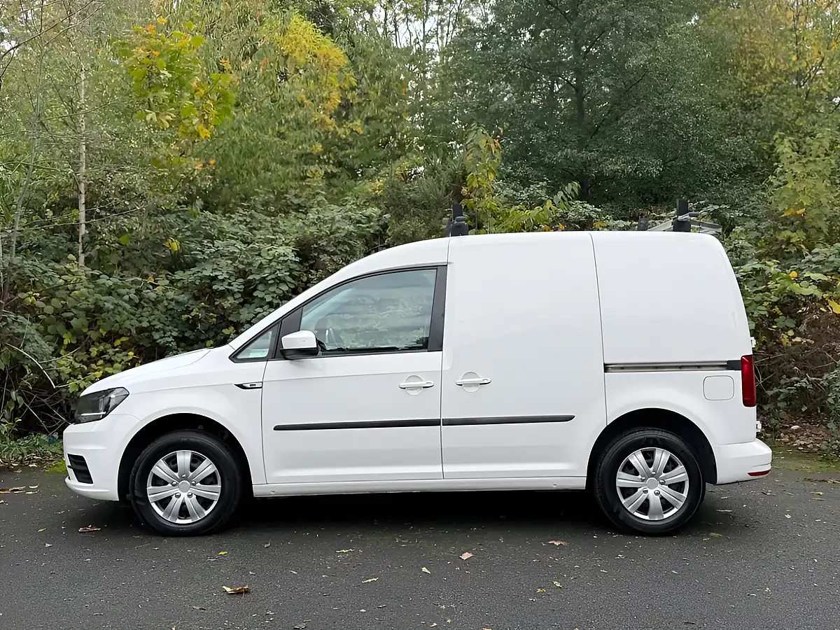 Used 2019 Volkswagen Caddy C20 Trendline Swb White - Interior and Exterior details 8