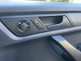 Used 2019 Volkswagen Caddy Highline Grey - Interior and Exterior details 13