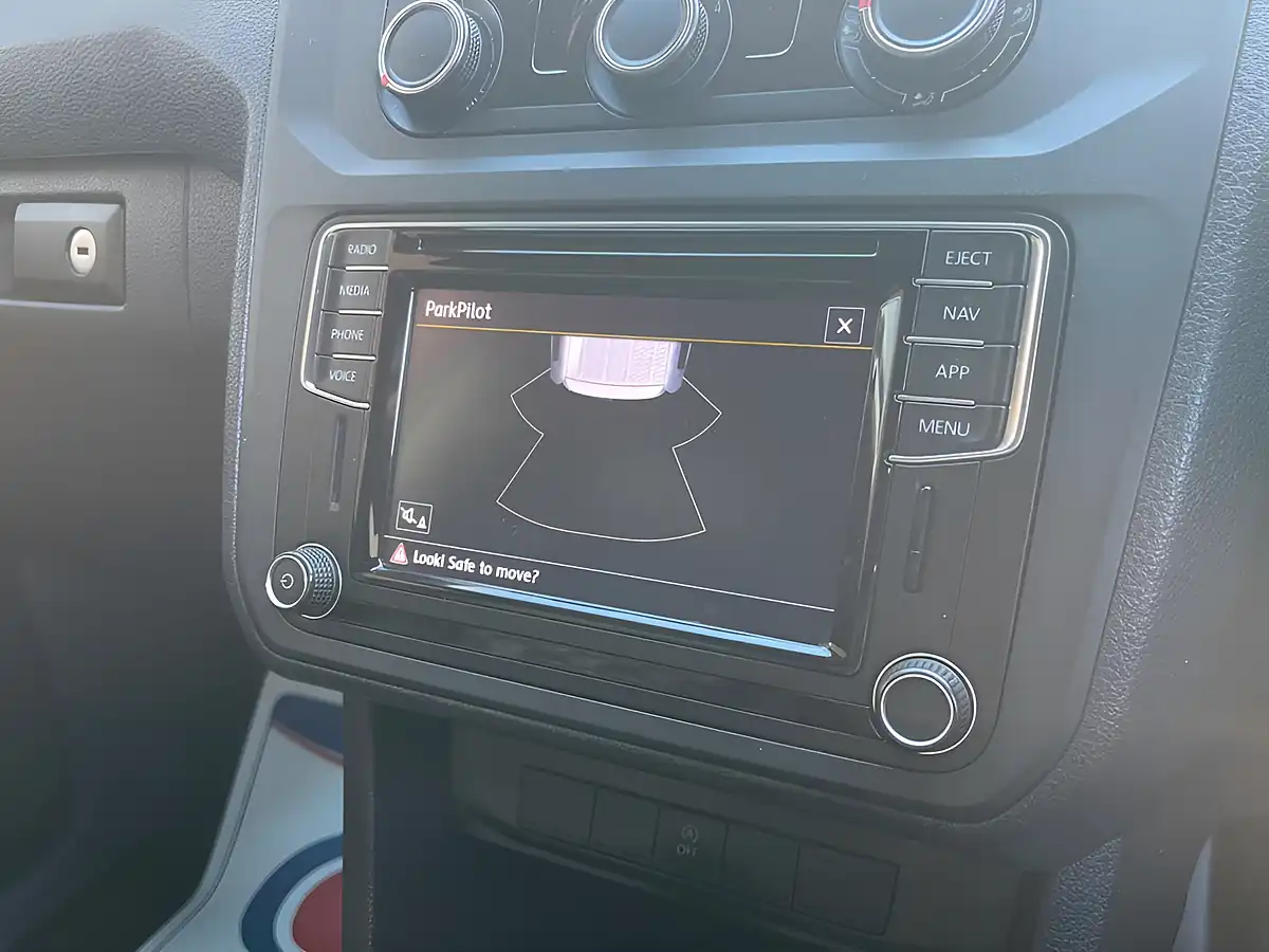 Used 2019 Volkswagen Caddy Highline Grey - Interior and Exterior details 16