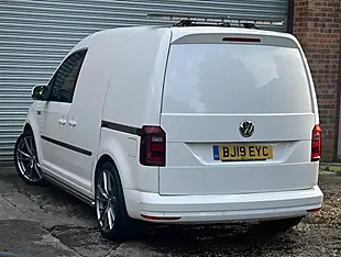 Used 2019 Volkswagen Caddy Highline White - Interior and Exterior details 5
