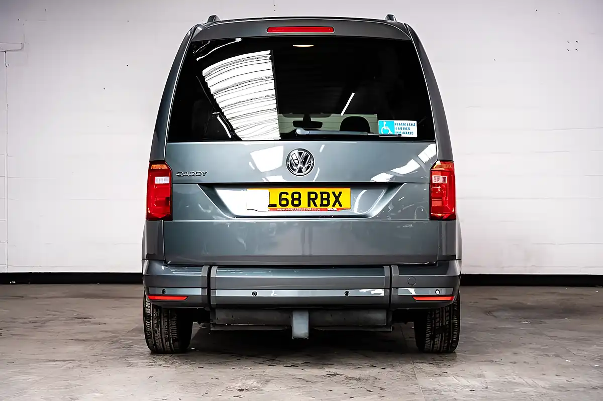 Used 2019 Volkswagen Caddy Life Life Indium Grey - Interior and Exterior details 16