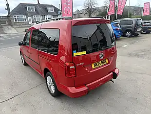 Used 2019 Volkswagen Caddy Maxi C20 Maxi Red - Interior and Exterior details 11