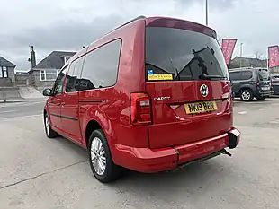 Used 2019 Volkswagen Caddy Maxi C20 Maxi Red - Interior and Exterior details 13