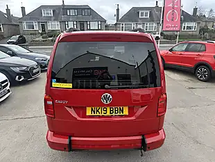Used 2019 Volkswagen Caddy Maxi C20 Maxi Red - Interior and Exterior details 16