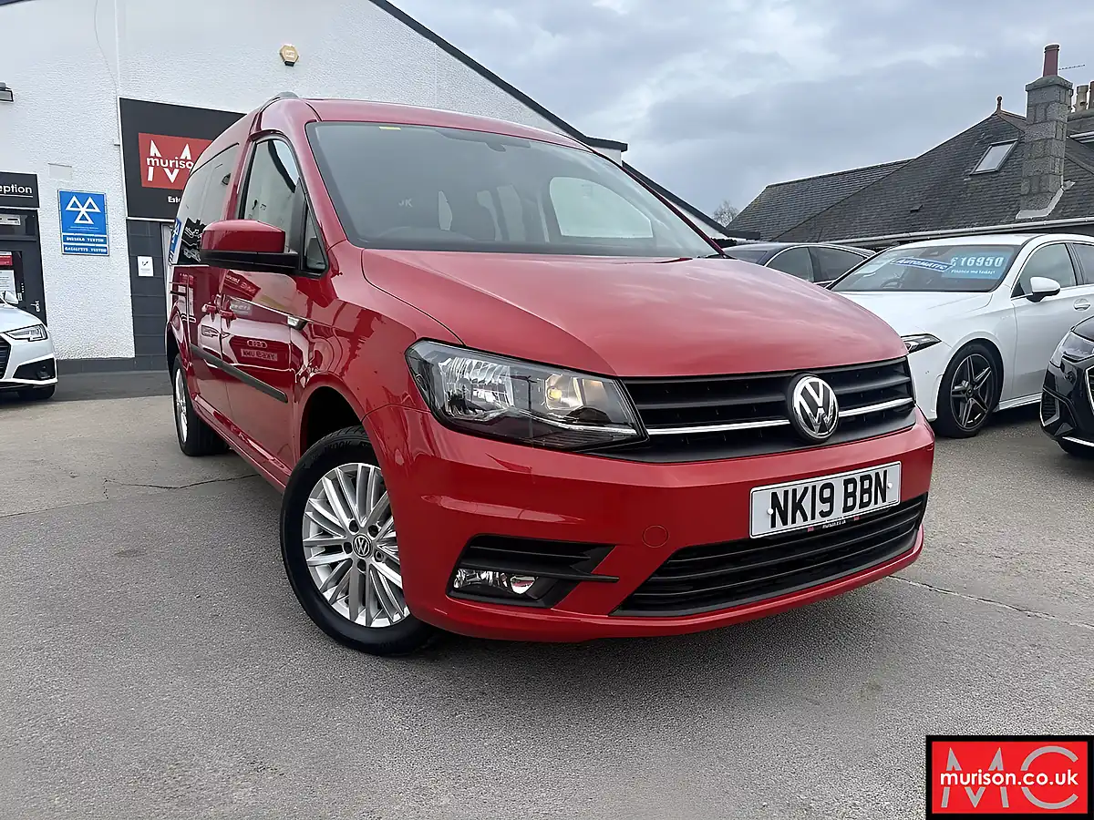 Used 2019 Volkswagen Caddy Maxi C20 Maxi Red - Interior and Exterior details 2