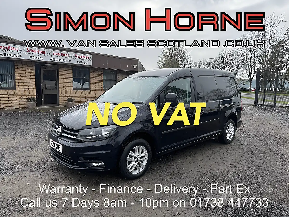 Used 2019 Volkswagen Caddy Maxi Highline - Front View