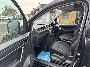 Used 2019 Volkswagen Caddy Maxi Highline - Interior and Exterior details 11