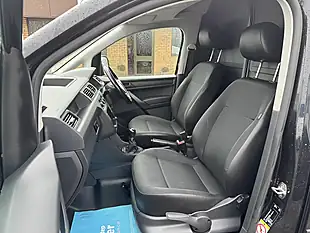 Used 2019 Volkswagen Caddy Maxi Highline - Interior and Exterior details 12