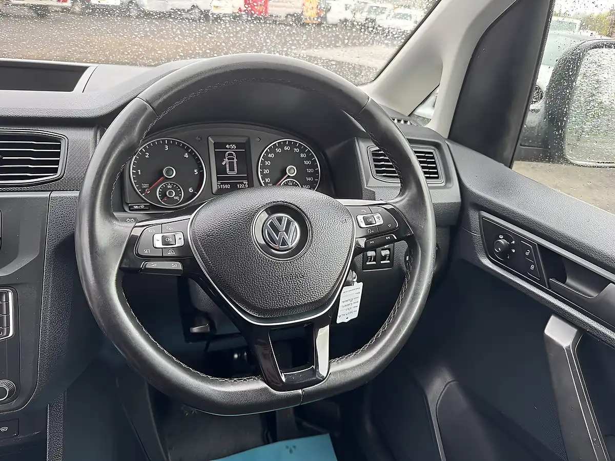 Used 2019 Volkswagen Caddy Maxi Highline - Interior and Exterior details 13