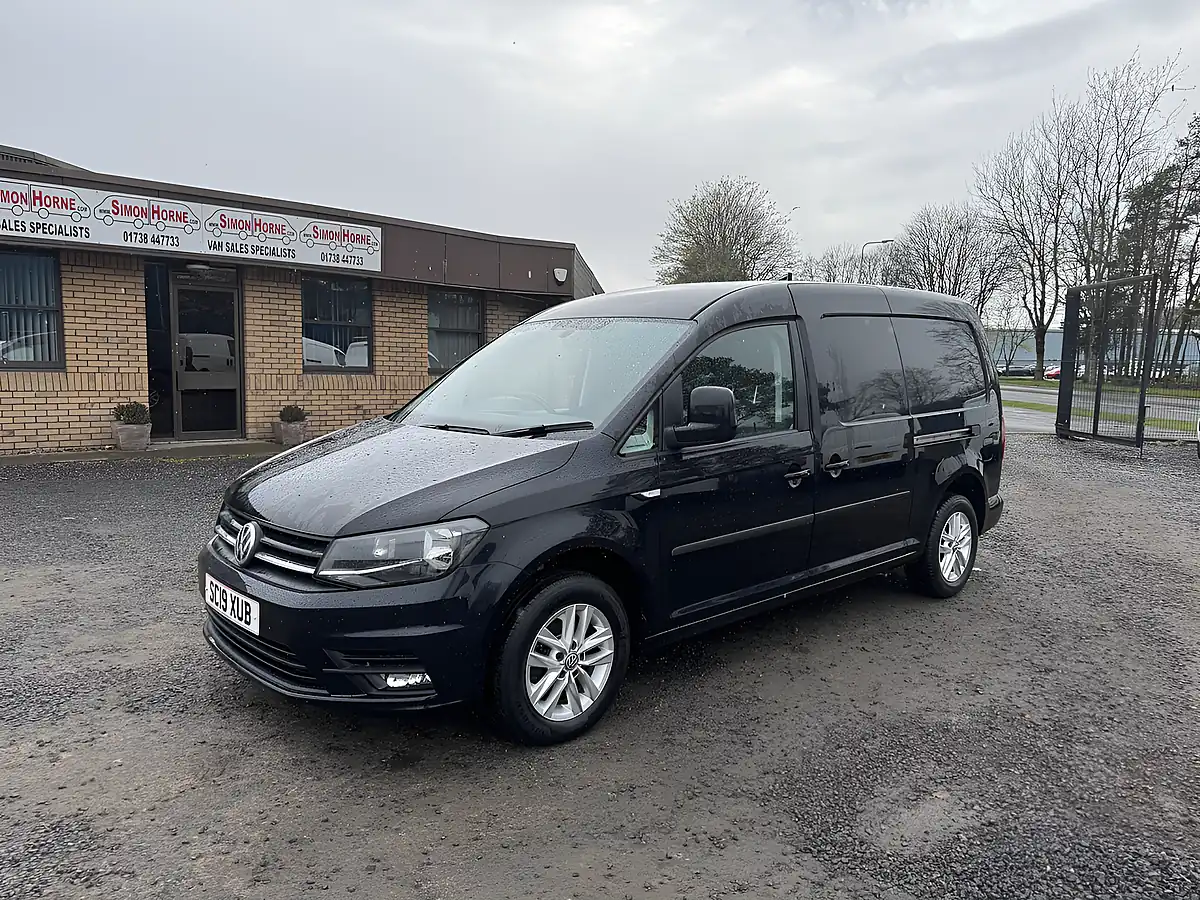 Used 2019 Volkswagen Caddy Maxi Highline - Interior and Exterior details 2